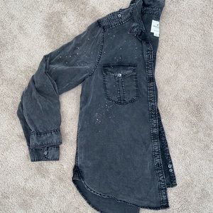 American Eagle Trendy Button Up